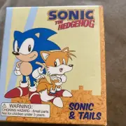 Sonic The Hedgehog Collectible Figures Tails Running Press Mini Book New 2008