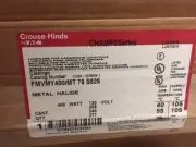 CROUSE HINDS FMVMY400/MT 76 S828 METAL HALIDE LIGHT FIXTURE (NEW)