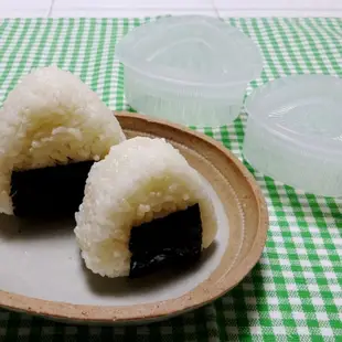 日本製 可愛便當壓花模具 飯糰壽司模具 造型飯糰模 飯團圓柱型飯團 三角飯糰
