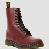 在飛比找蝦皮購物優惠-Dr.Martens 1490 10孔馬汀靴 酒紅  黑孔 