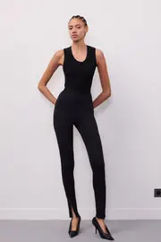 SCOOP NECK TANK