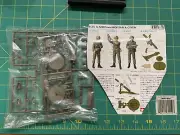 U.S. 107mm Mortar & Crew 1:35 Scale Military Figures Model Kit Tamiya 35090