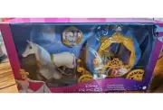 Cinderella’s Rolling Carriage & Horse with Brushable Mane & Tail