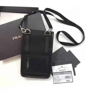 Prada 2ZH109 再生尼龍及Saffiano皮革肩背掛繩手機套/手機包 黑色《2024季度新品》