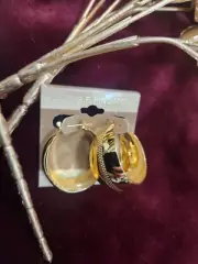 Vintage Gold Tone Hoop Earrings, Unique Retro Design, Big Wide 80s Style