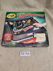 Crayola Dry Erase Light Up Board Drawing Set Age 5+ Open Box (Tub 54A)