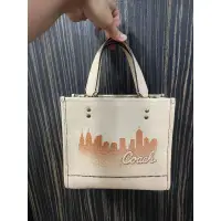 在飛比找蝦皮購物優惠-（售出）Coach Dempsey 22 tote bag 