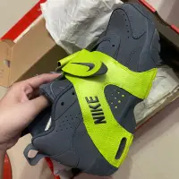 在飛比找蝦皮購物優惠-Nike air veer 正品 9成新