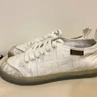 在飛比找PopChill優惠-[二手] Fendi SNEAKER Low top in 