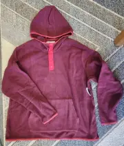 Amazon Essentials Men's Snap-Front Pullover Polar Fleece Jacket, Burgundy, 2XL