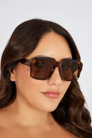 Brown Squared Sunglasses