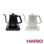 伴桌｜HARIO 阿爾法溫控細口壺 -650ML 黑/白 (台灣製造 手沖壺 咖啡壺 電熱壺 控溫壺 咖啡手沖壺)