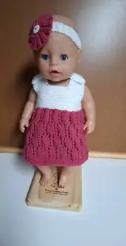dolls clothes knitting patterns to fit 16 to 17 inch baby dolls Cassie