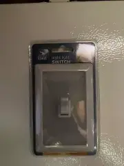 1 LED Night Light Switch Wireless Cordless Made By Journeys Edge