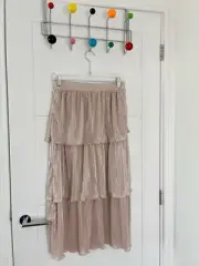 River Island Midi Crinkled Layered Tiered Shiny Party Skirt Size 10 RRP £38