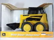 2001 VINTAGE John Deere Skid Steer Ertl No. 15159 1/16th Scale NEW IN ORIG BOX