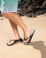 [Salty Life] Salty Life Men's Trifecta Flip Flops Slippers in Black/White Size 4 4 Black/White