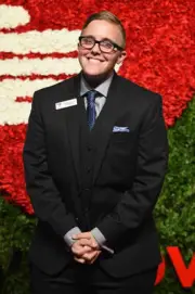 Emmett Findley at God's Love We Deliver Golden Heart Awards at Spr - Old Photo 3