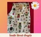 SANTA'S WORKSHOP ~ NUTCRACKER SOLDIER ~ HOLIDAY KITCHEN APRON ~ NWT