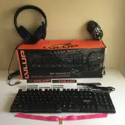 LVLUP PRO COMPUTER GAMING KIT LED Lighting Keyboard Mouse Headphones Mic NEW NIB