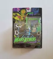 MARS ATTACKS 6" Martian Doom Robot w/Software Trendmasters New On Card Movie Toy