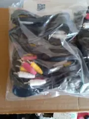 1 BOX OF RCA A/V Composite Cables 6ft 180 count box
