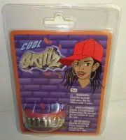 NEW COOL Grillz COSTUME TEETH BITE ME FROM CLAIRES SILVER COLOR GRILL SEALED