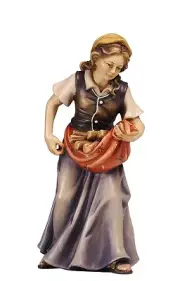 Female Wood Carrier, Statue Wood Carving for Nativity Set Mod. 912