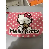 在飛比找蝦皮購物優惠-日本🇯🇵【現貨】限定款Hello Kitty 萬用刺繡包 手