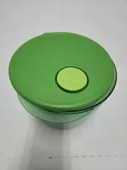 New Tupperware RockVent N Serve Medium Shallow Deep Containers Green