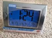 AcuRite Atomic Alarm Clock W/Date, Day of Week & Temperature.Great Large Display