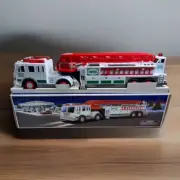NEW! 2000 Hess Toy Fire Truck In Box With Working Lights And Siren