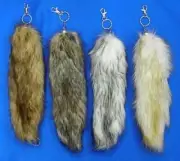 2 NATURAL FOX TAIL KEYCHAIN animal tails novelty foxes realistic key chain new