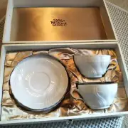 Richard Ginori Vecchio White Tea Cup Saucer Set