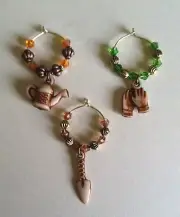 my garden wine glass charms gold tone rings set of 4 CHOICE OF COLORS