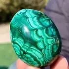 131G Natural glossy Malachite egg transparent cluster crystal mineral sample