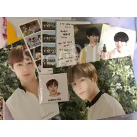 在飛比找蝦皮購物優惠-[現貨] Wanna One 貼紙 河成雲 innisfre