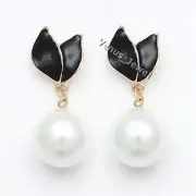 18K Gold Plated Black Enamel Leaf Tulip Dangle Shell Pearl Earrings E782