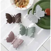 在飛比找蝦皮購物優惠-[現貨]蝴蝶矽膠防燙夾 韓國製 造型防燙夾 4色可選 一組2