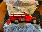 NIB Matchbox Collectibles YFE04-M 1939 Bedford Tanker Fire Engine