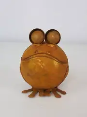 Rusty frog metal garden ornament