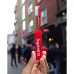 【RICK OWENS STORE】SUPREME TOOTHBRUSH GROUP 牙刷 旅行組