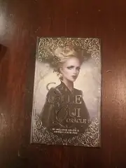 AUTHENTIC Elle Qui Oracle