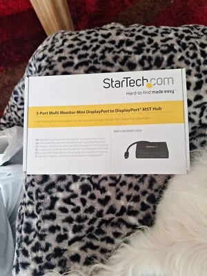 StarTech.com 3-Port Multi Monitor Mini DisplayPort to DisplayPort MST Hub- NEW