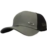 Oakley Tinfoil Cap Mens S/M Flex Fit Stretch Dark Brush New Era Baseball Hat
