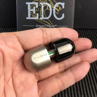EDC磁力膠囊磁懸浮指尖陀螺震動EDC玩具推蛋不鏽鋼磁懸浮震動陀螺
