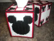 ONE TISSUE BOX COVER - MICKEY MOUSE - Plastic Canvas