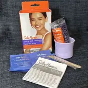 SALLY HANSEN WAX KIT W/WAX BEADS FOR FACE & BIKINI SENSITIVE AREAS