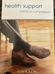 3 pairs of 20-30 mmhg Size B White compression socks