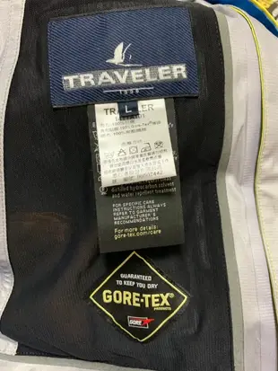 Traveler 全新男款超輕量防水透氣Gore-Tex外套大特價